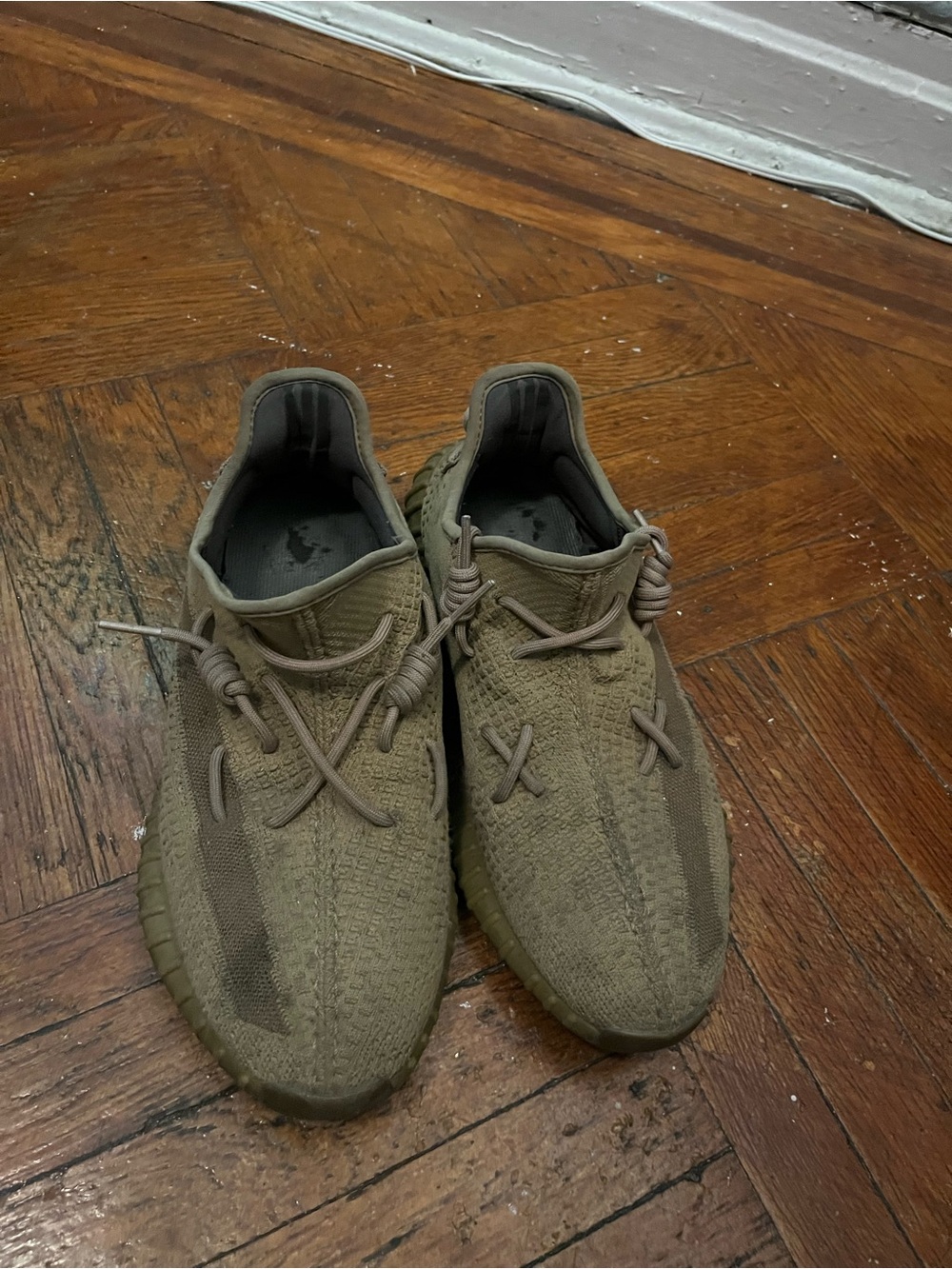 Yeezy 350 ‘Earth’ Size 12.5